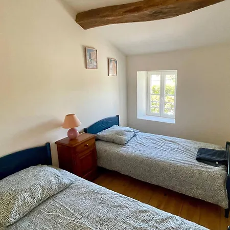 La Maison Saint Pierre, Aulnay (Charente-Maritime)